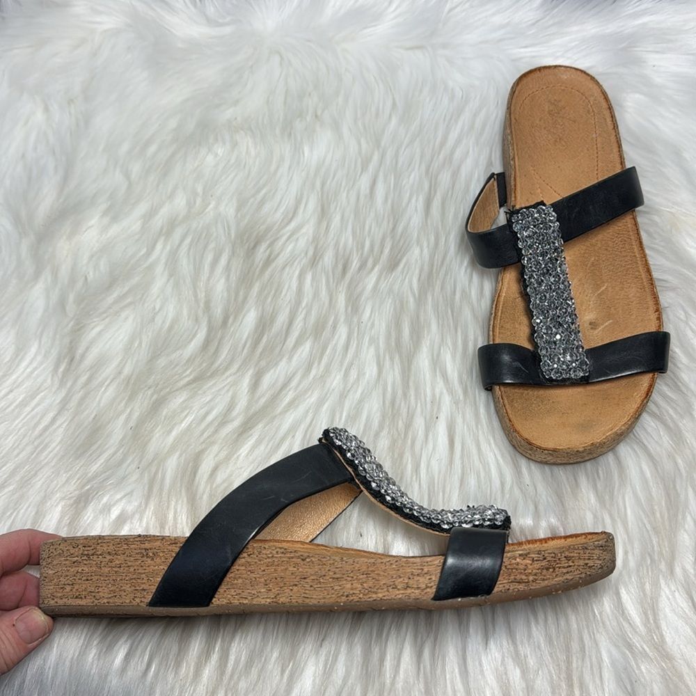 Naya Belle Women's Black Embellished Slide Sandals Sz 11 WIDE WIDTH